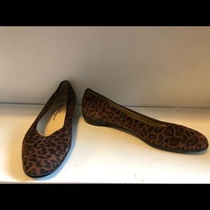 Salvatore Ferragamo Leopard Flats
